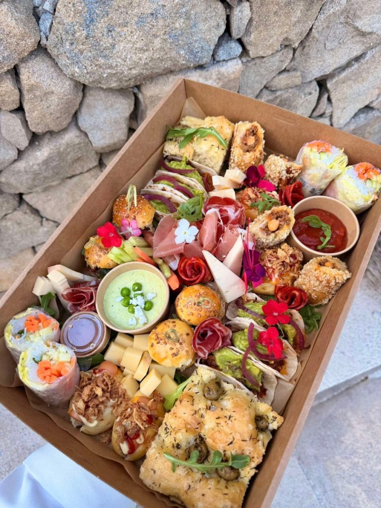 Services & Équipements Box Apéro maison livrée à la Villa Les Oliviers