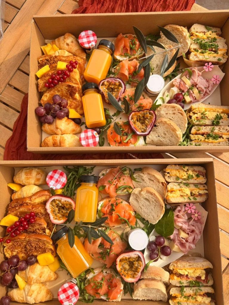 Services & Équipements Box Brunch maison livrée à la Villa Les Oliviers
